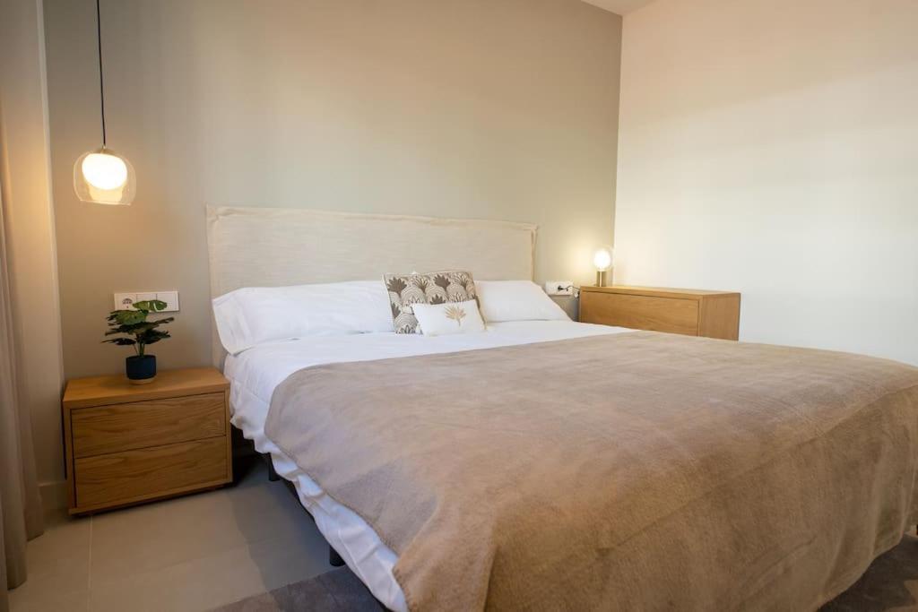Huoneisto Flat Deluxe&pool Sea View Higueron West Fuengirola